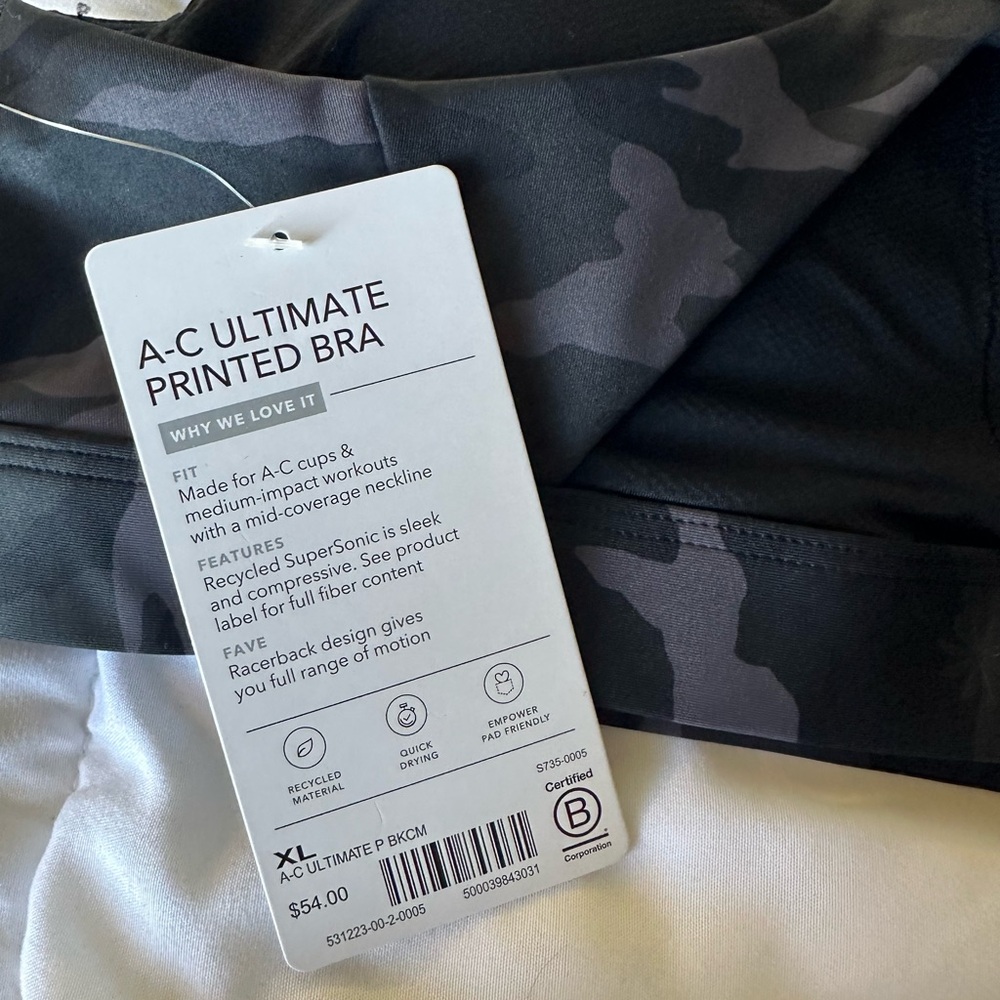NWT Athleta • Ultimate Sports Bra - Picture 6 of 8